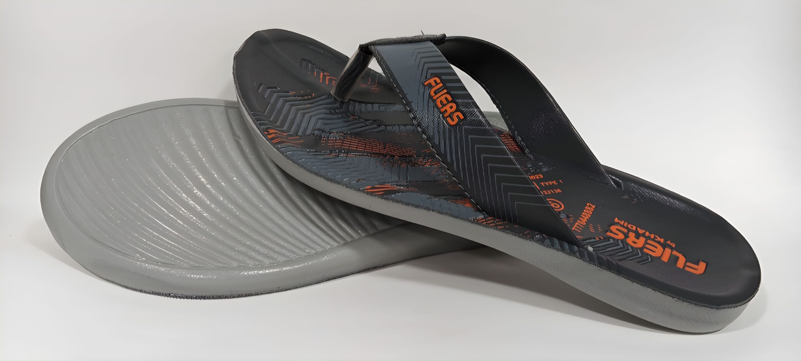 Men’s Flip-Flops SLIPER – Black & Orange - Image 3